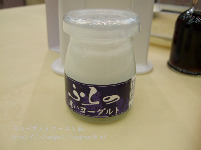 濃いヨーグルト