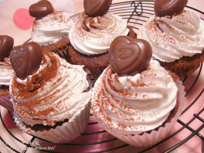 バレンタインカップケーキ イギリスとスコーンと私 バレンタインカップケーキ イギリスとスコーンと私