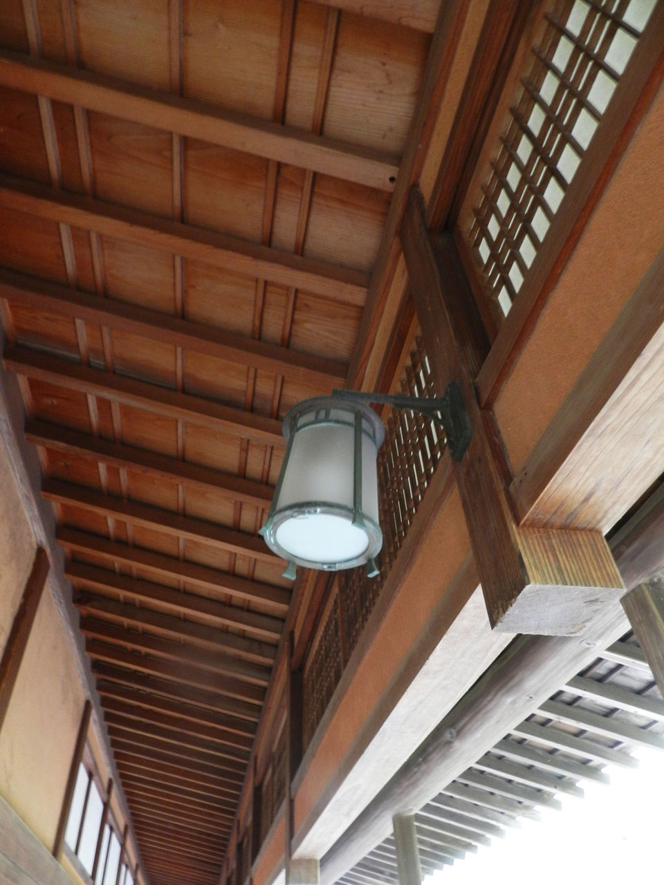 旅先で見た照明器具 古民家編 コモハウスのスタッフ・ブログ｜風のふるさとを探して