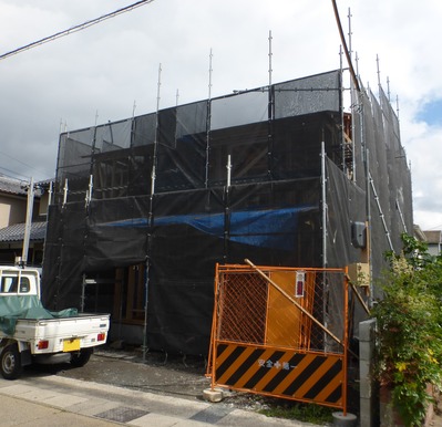 仮設 足場とシートの役目