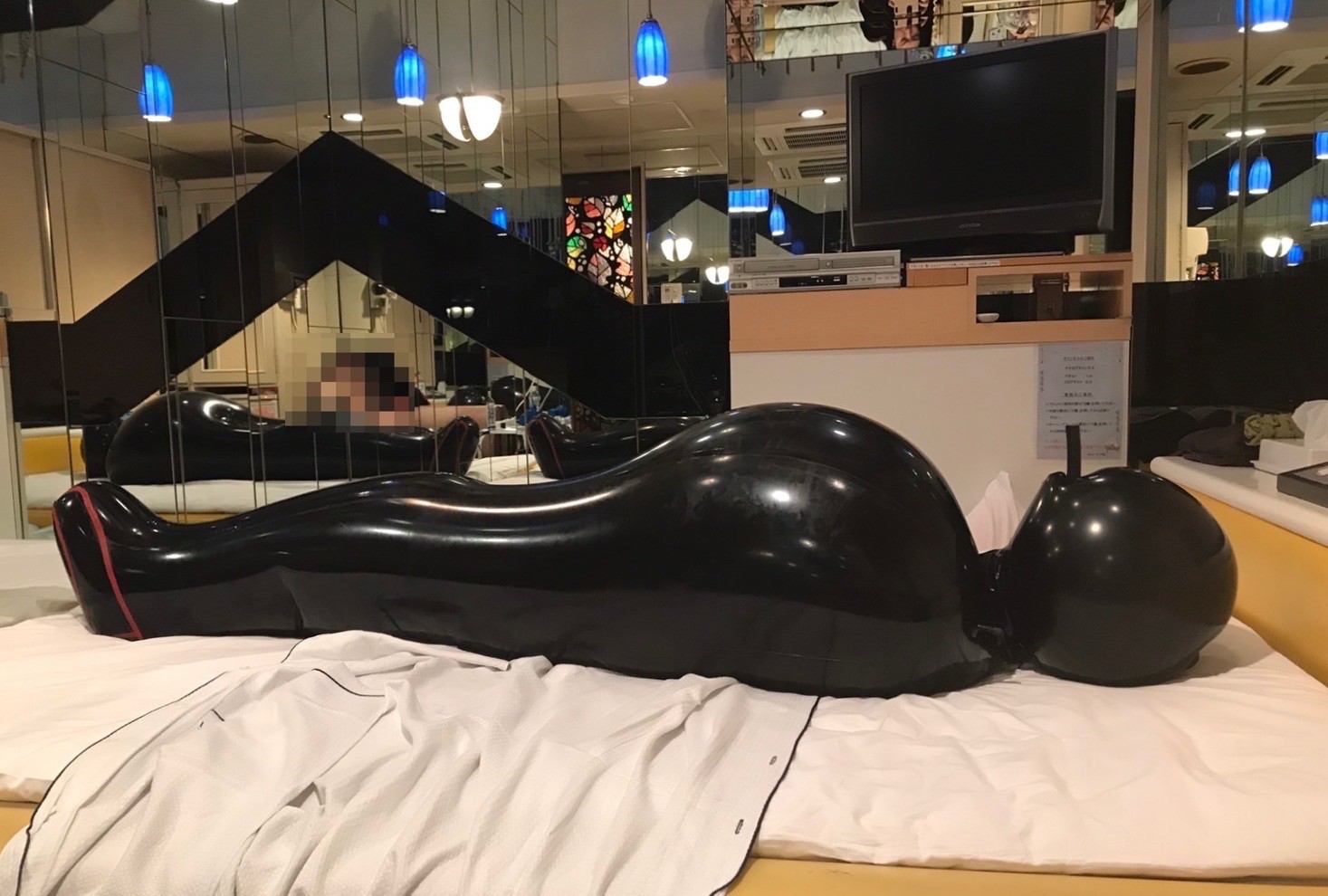 インフレータブルスリープサック