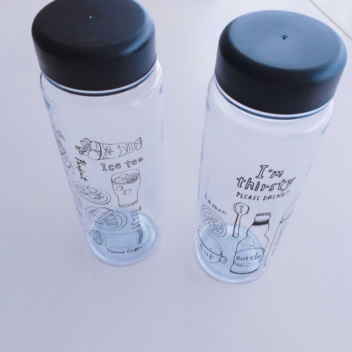 セリアのウォーターボトルを収納に活用 Hurry Up Tidy Up セリアのウォーターボトルを収納に活用 Hurry Up Tidy Up