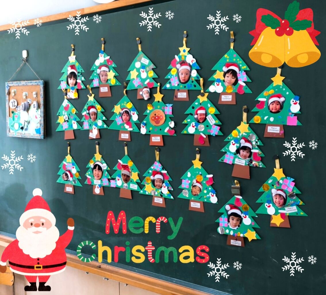 千葉白菊幼稚園 2学期最終日は親子でクリスマスツリー制作 ばなな組 千葉白菊幼稚園未就園児ブログ