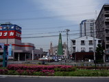 旧サティ八尾店南隣に立った塔と櫓