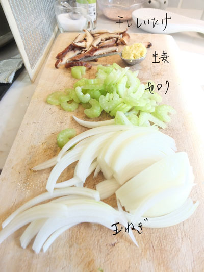 2020-06-coconutsoup3