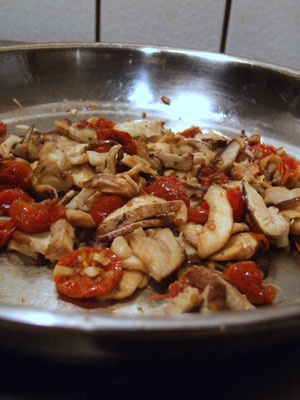 2012_02_21_mushroompan