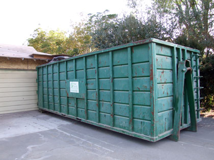 2015-09-05-dumpster
