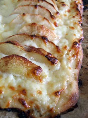 2015-02-12-applepizza1