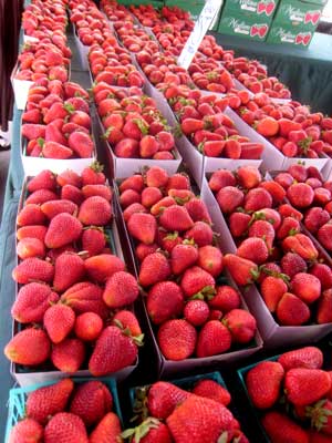 2014-06-03-strawberries