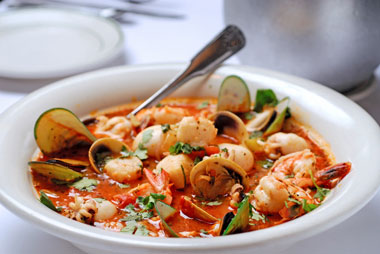 2010_04_11_cioppino