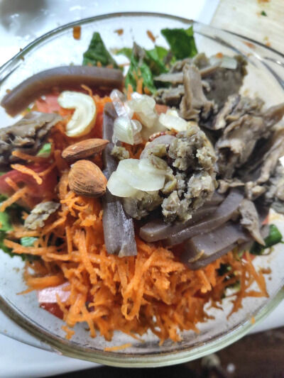 2025-06-05-salad1