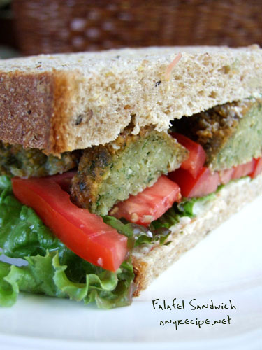 2012-09-24-falafelsandwich2