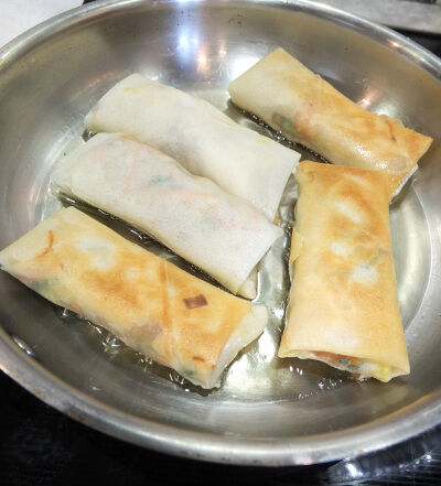 2025-03-20-springrolls8