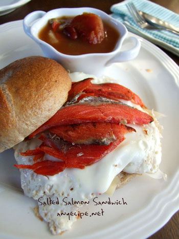 2013-07-17-salmonsandwich