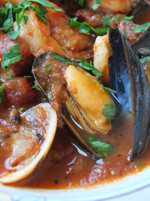 2026-10-10-cioppino6