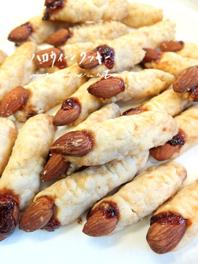 2023-10-28-fingercookies3