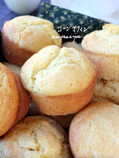 2024-10-11-cornmuffins6