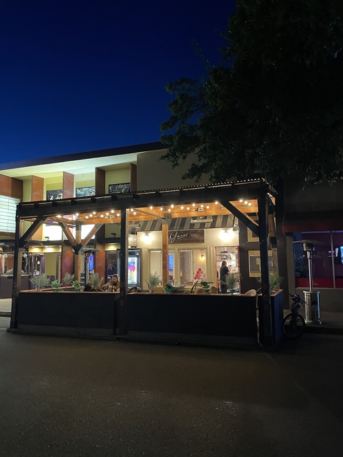 2025-09-01-restaurant (4)