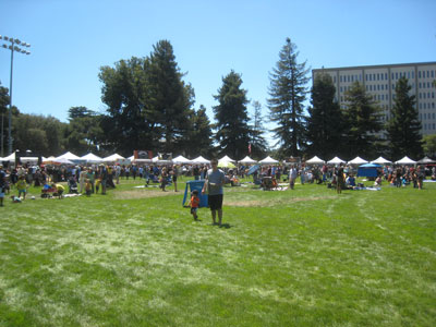 2012_08_18-booth