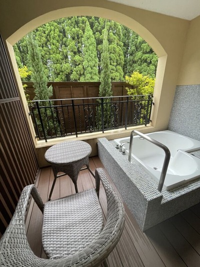 A800C047-3034-47FD-9104-C793F6B97CE9