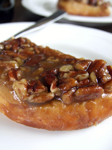 2010_10_29_sticky_bun2