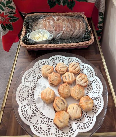 2024-12-25-xmasdinner2