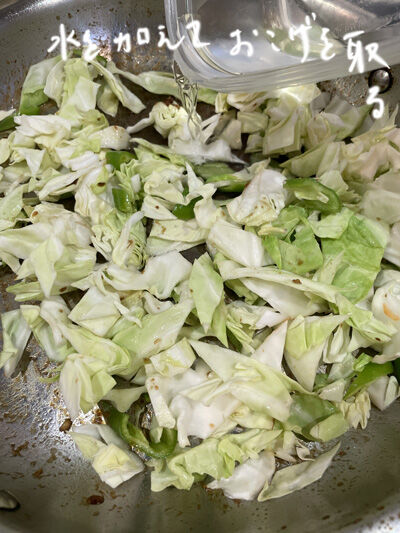 2023-08-27-chickencabbage1