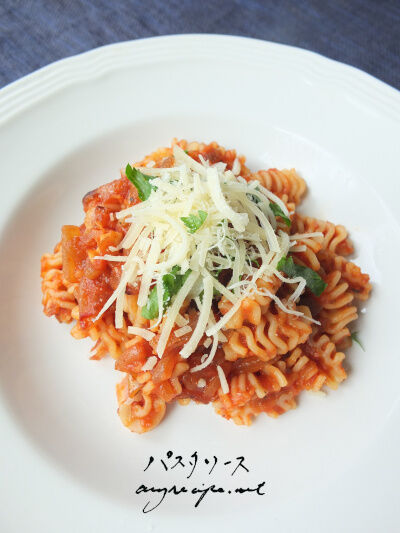 2026-04-01-tomatosauce3