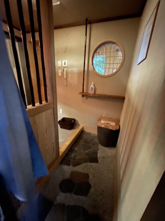 BFCB67BE-903A-496C-ACDD-57F0743DFB07