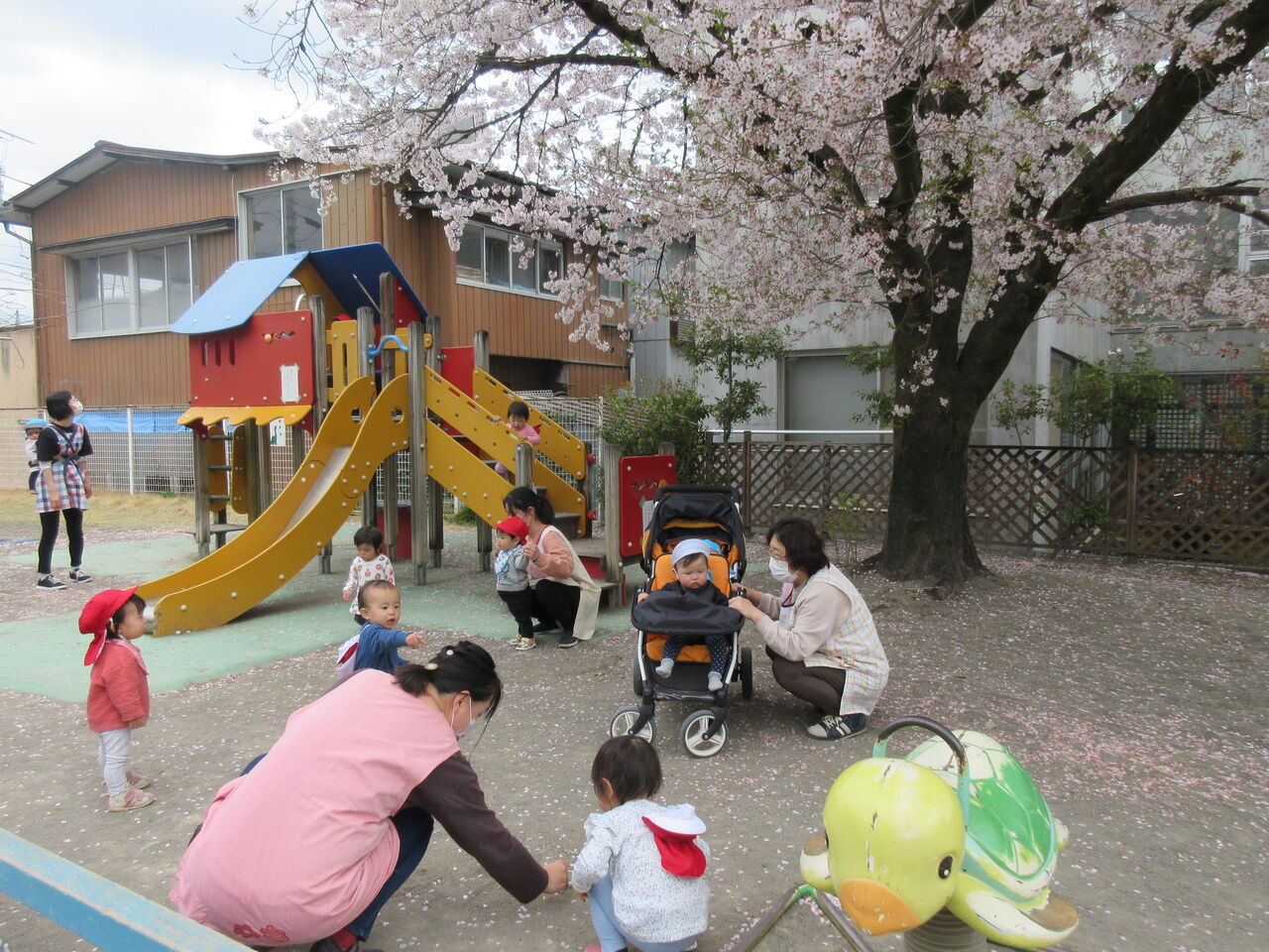秩父こども園 分園 お外は楽しい 秩父こども園 認めてほめて愛して育てる 秩父こども園 分園 お外は楽しい 秩父こども園 認めてほめて愛して育てる
