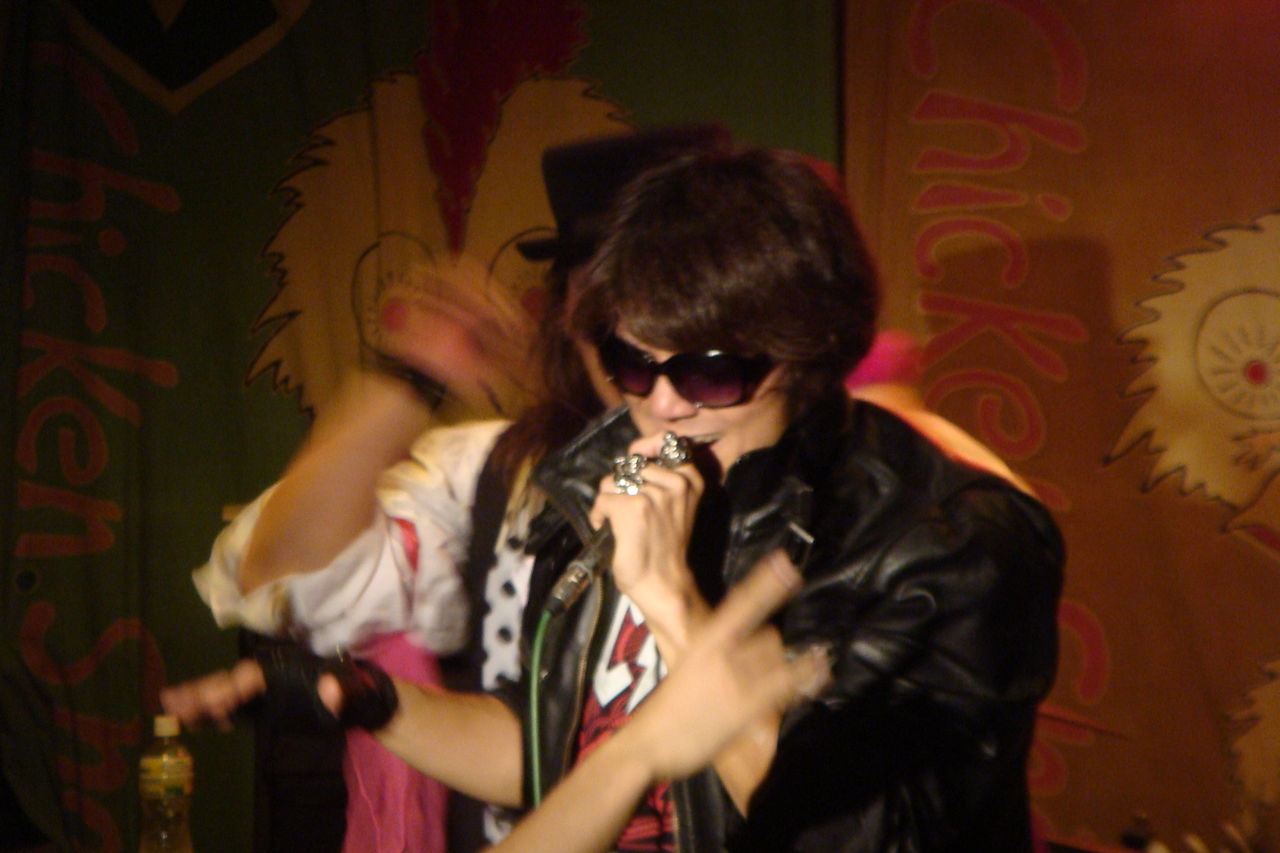 11 5土曜日 Sixnine Rocks Ben S Pop Club ヘロインロッカーズのレポ Chickenshack 876描棟のkumiko Vol2