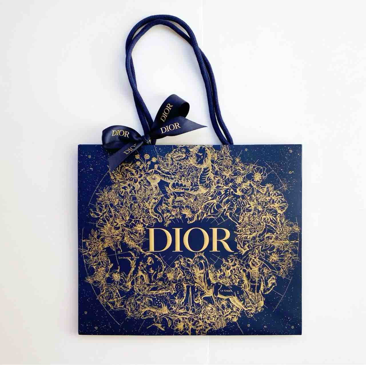 Dior ディスカバリー キット クリスマス限定ホリデーラッピング Diorホリデー2022有料BOXラッピングはどんな感じ？【写真20枚