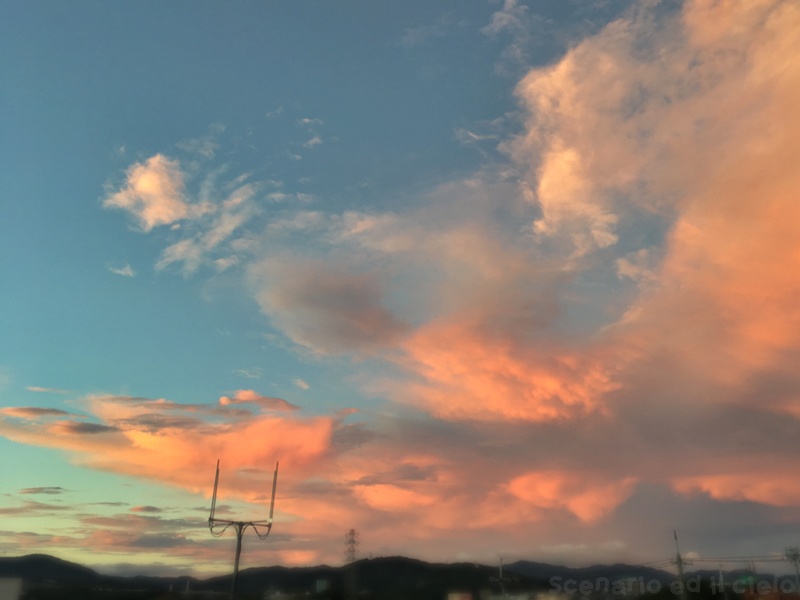 東の空に夕焼け Scenario Ed Il Cielo 東の空に夕焼け Scenario Ed Il Cielo