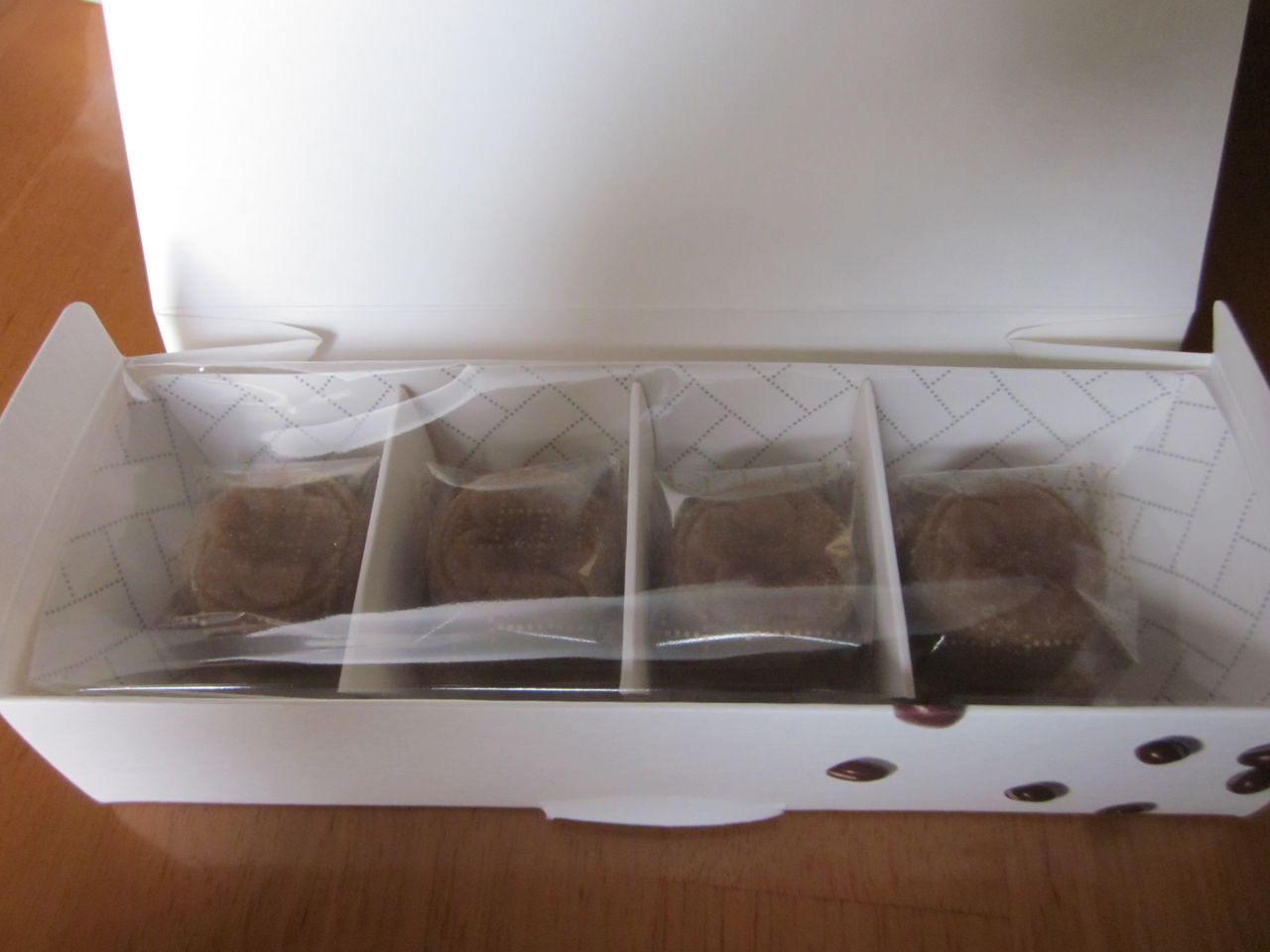 くら吉の 生あんもろこし 夕月堂 本とお菓子と時々旅行