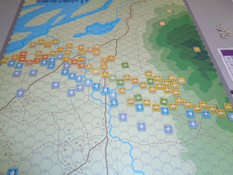 T5羽柴軍、右翼でも数を生かした猛攻