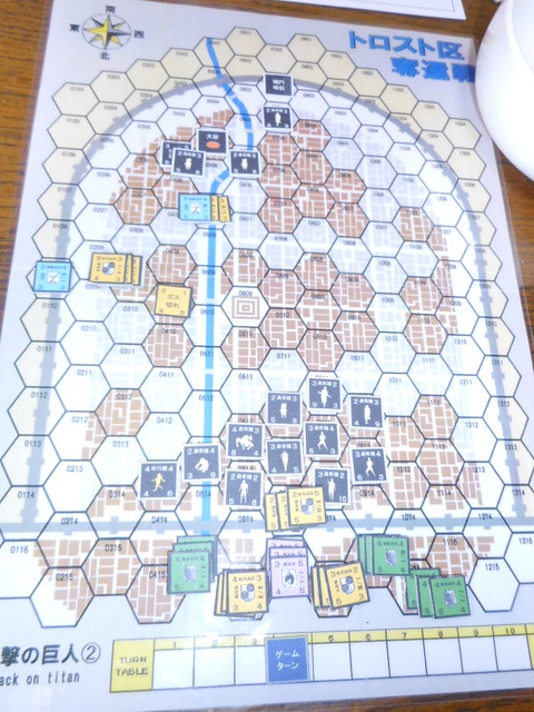 T4 大岩に近づくエレン