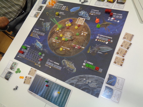 黄色が惑星改造ステーションで一気に入植