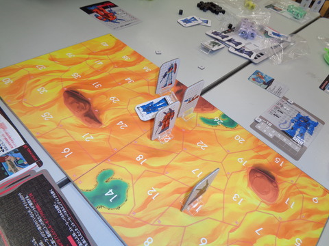 囲まれてグフが破壊さる