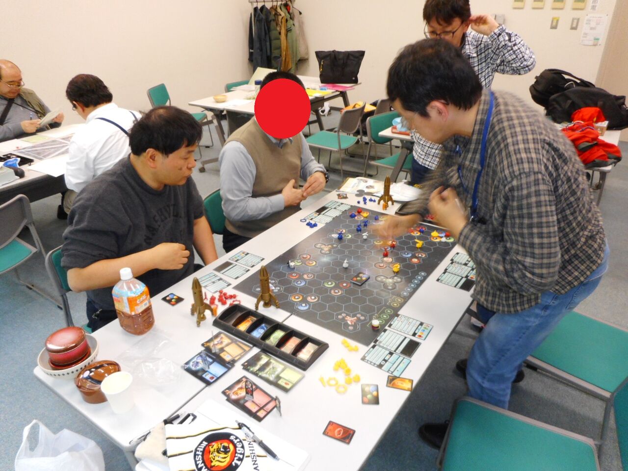 ランダム性が高く 届きそうで届かない展開が癖になるカタン 宇宙カタン Gp Games 歴史 戦史研究 ちはら会 Drei