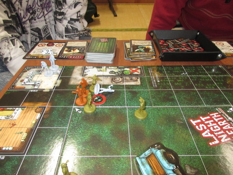 ジョセフが食い殺される