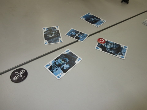 M3 救難信号でカードを渡し,クリア