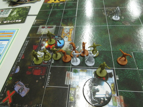 ゾンビ多数で襲いかかるが