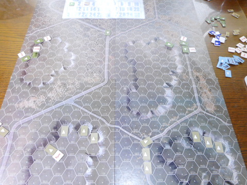 T3F1 左翼は丘に撤収開始、右翼へ増援