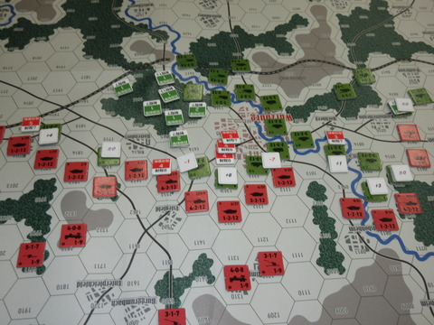 T5S　決死の突撃だが・・・