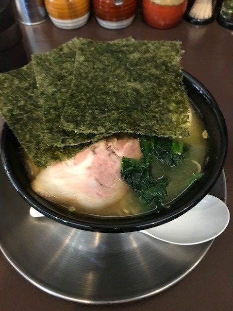 新潟流家系ラーメン謙信 これが新潟流 地獄の沙汰もコメ次第