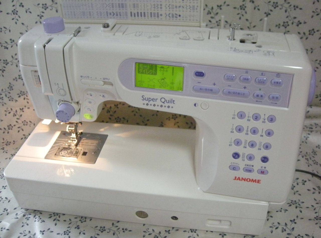 JANOME SuperQuilt コンピューターミシン JANOME SuperQuilt コンピューターミシン