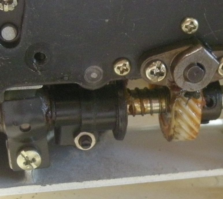 ジャガーミシン修理 Sc 01 下糸をすくわなくなった ミシン修理 小さなミシン修理専門店