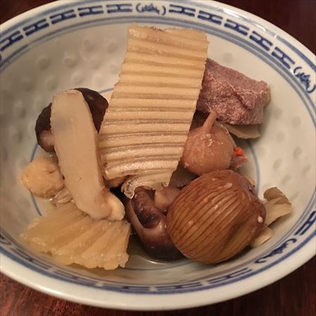 おうちで中華95 サメ軟骨と七種の乾物 上品な味わいの鯊魚骨花菇枸杞湯 吃尽天下