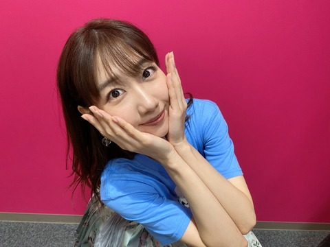 【悲報】AKB48柏木由紀、自宅待機により毎日入っていた年末年始番組のほとんどが飛んだことを報告