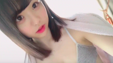 【動画】SKE48佐藤佳穂の「ビキニの日」にアップした動画がめちゃシコwww